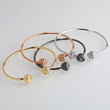 Minimalist Lion Cuff Bangle [4 Variants] - Tasseti